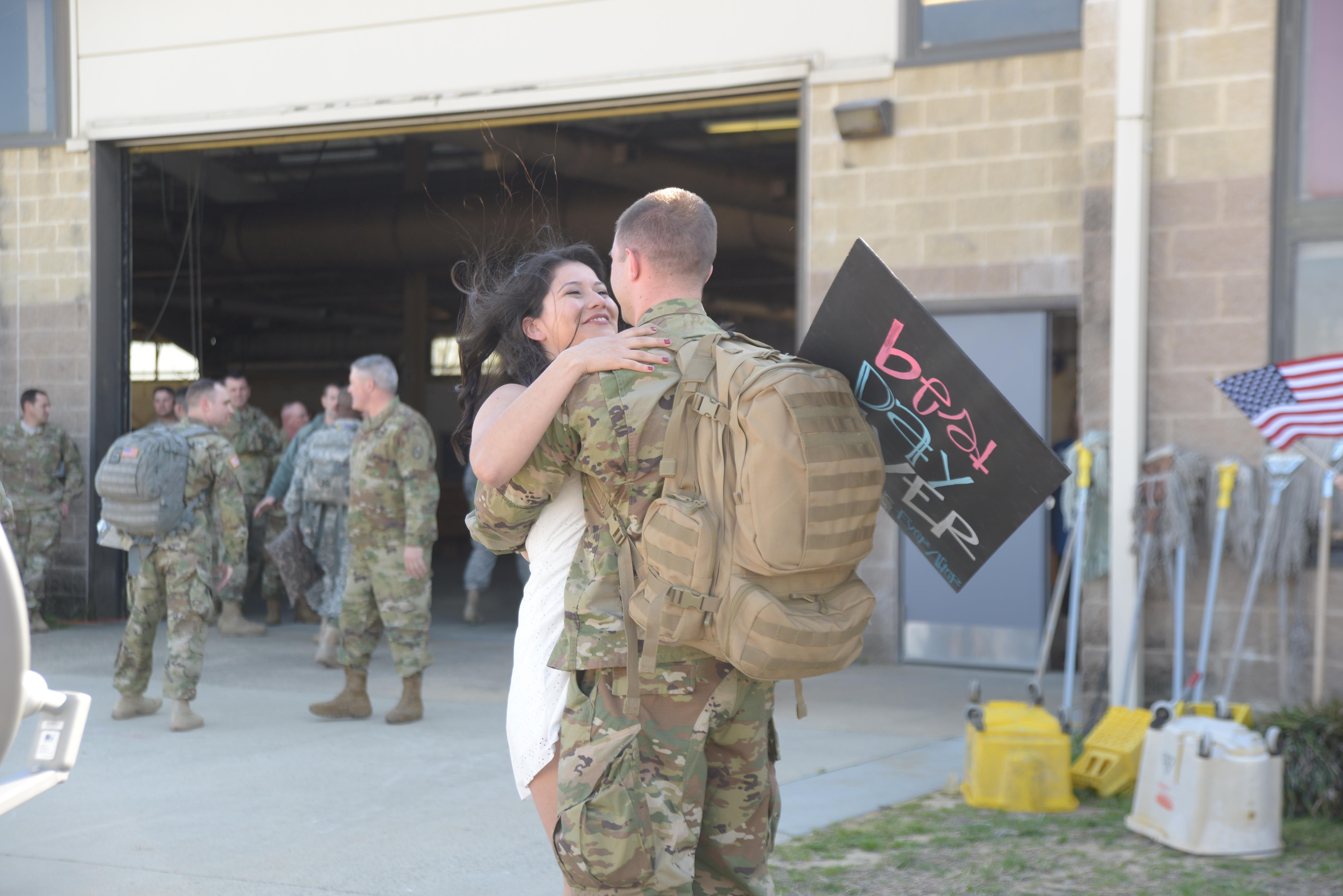 Military Family Homecomingjpeg.jpeg