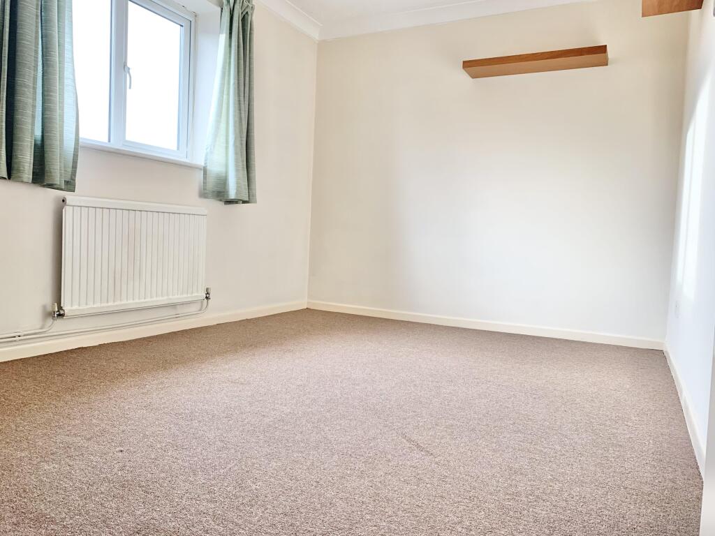 William H Brown are pleased to offer the detached three bedroom home. Located within the popular village of Lakenheath, within walking distance of the local amenities - With generous living space and three good sized bedrooms this property should be viewed.